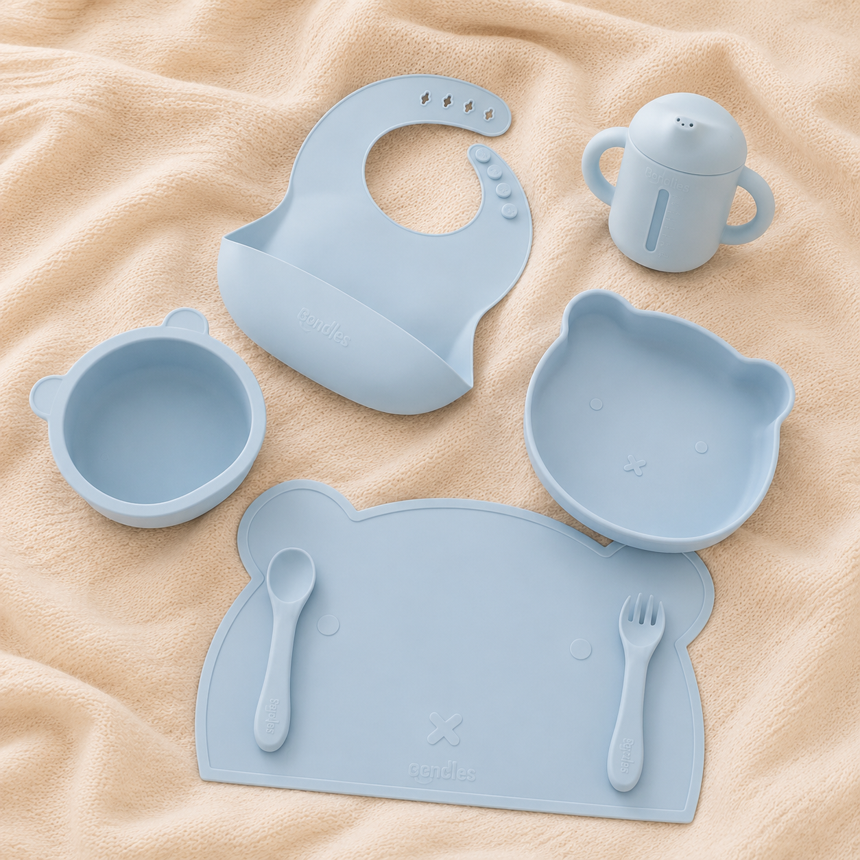 Complete Baby Feeding Set in Powder Blue – main view