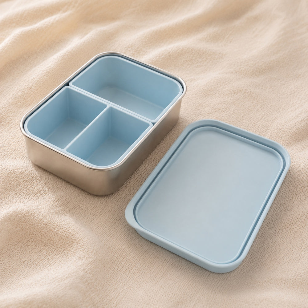 Everyday Lunch Box in Powder Blue – main view