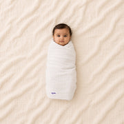 Muslin Baby Blanket in Milk White – alternate view
